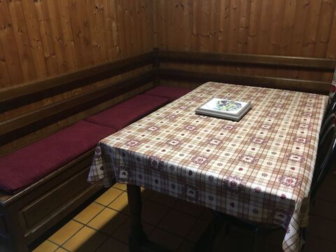 banquette d'angle avec table 350 Beaumont-sur-Sarthe (72)