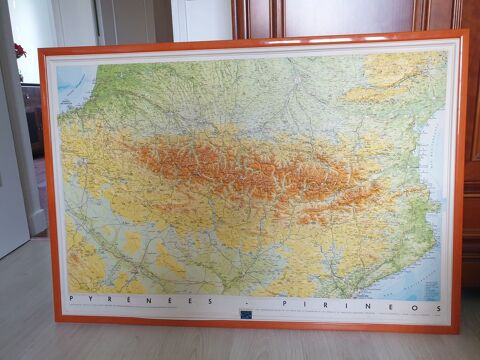 Carte IGN des Pyr�n�es en relief Plaisir (78)