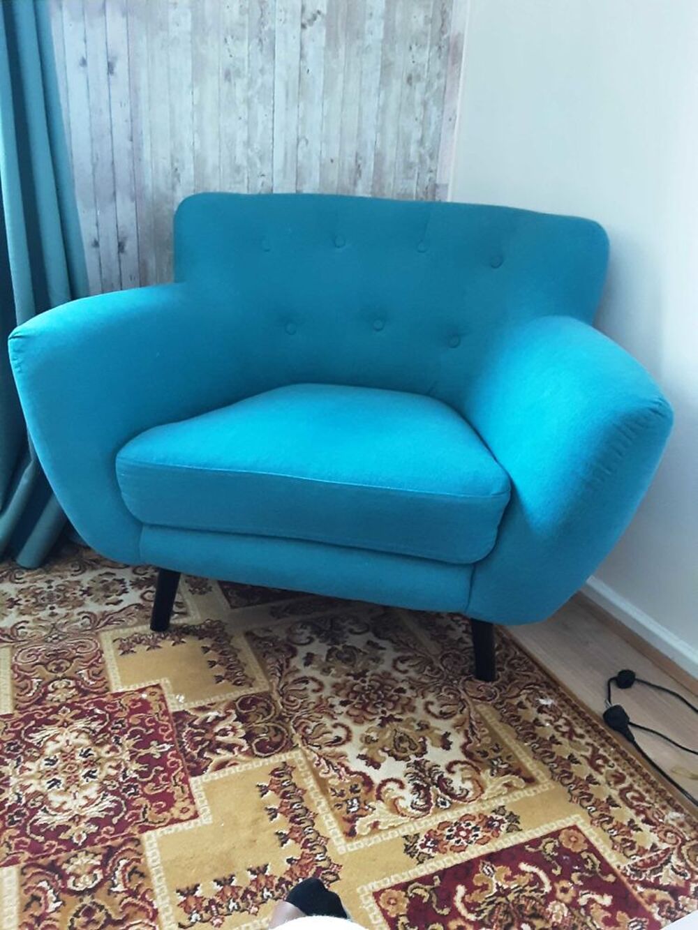 fauteuil de salon ,tr&egrave;s bon &eacute;tat tr&egrave;s peut servi Meubles