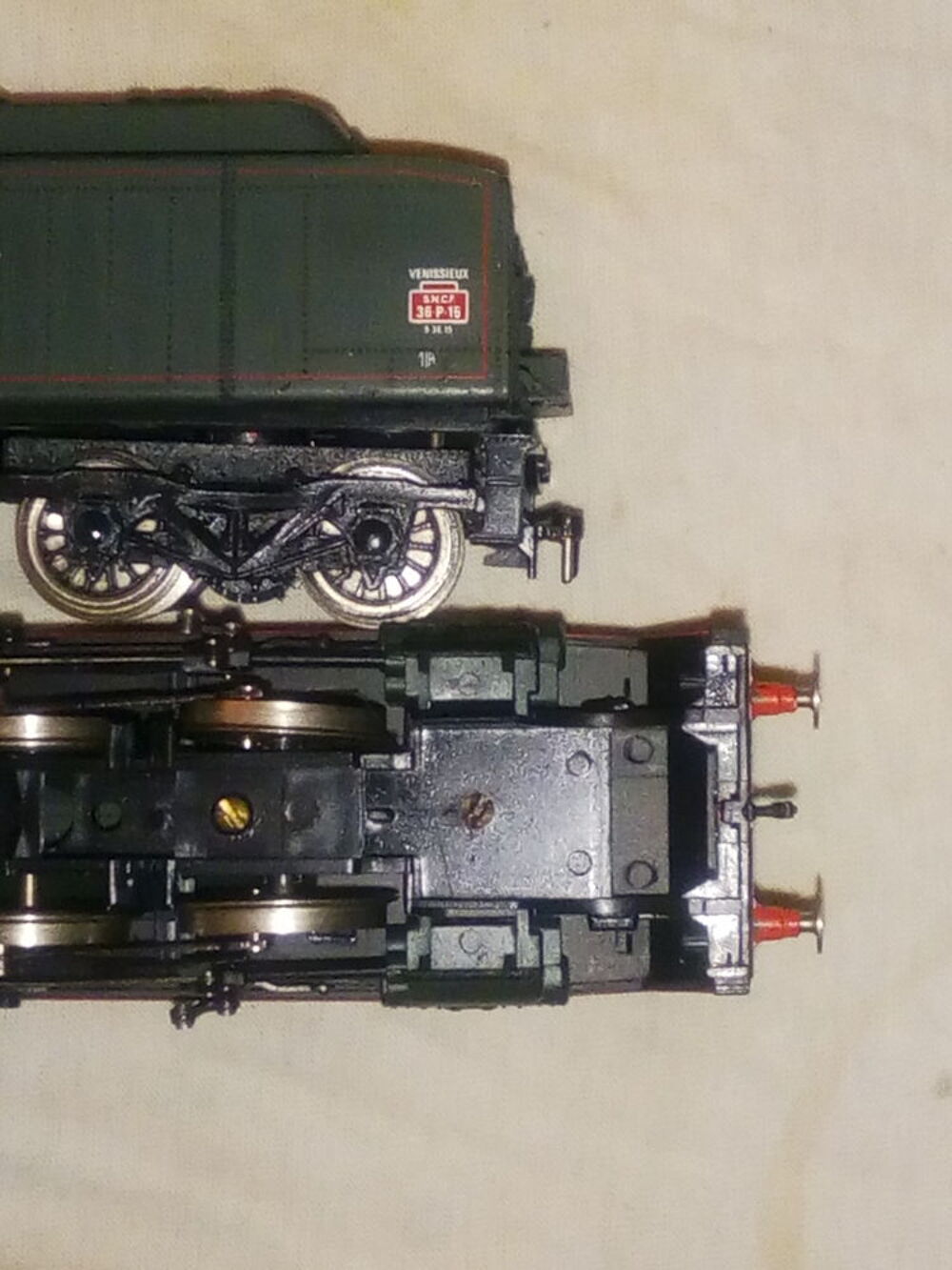 recherche pi&egrave;ce bb9329 train HO colection Jeux / jouets