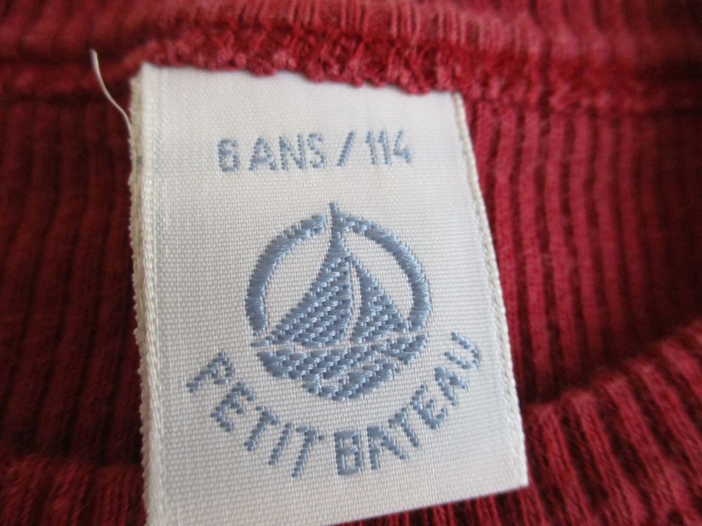  2 VETEMENTS FILLE 6 - 7 ANS Puriculture