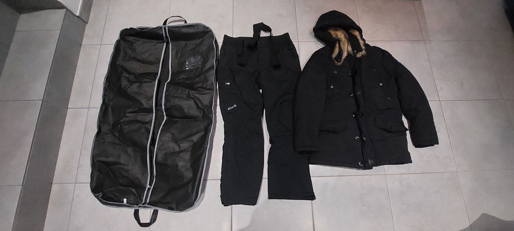 Manteau Armand Thiery + Pantalon Etirel Vêtements
