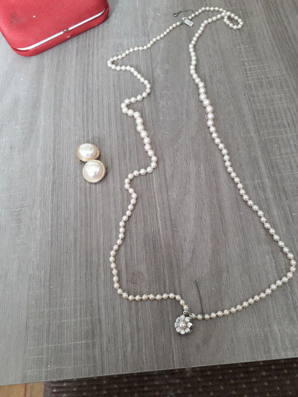 Collier Bijoux et montres