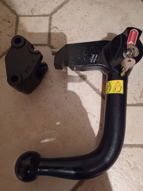 Pi&egrave;ces et &eacute;quipements Caravaning Pi&egrave;ces et &eacute;quipements Caravaning  occasion Paray-le-Monial 71600