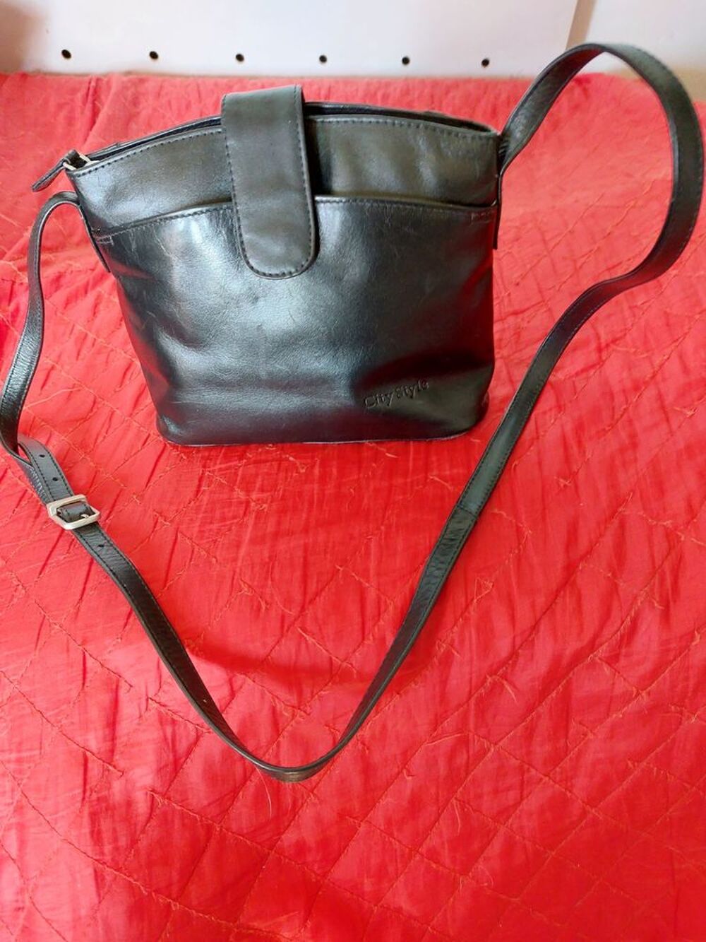 Petit sac en cuir noir C&amp;A Maroquinerie