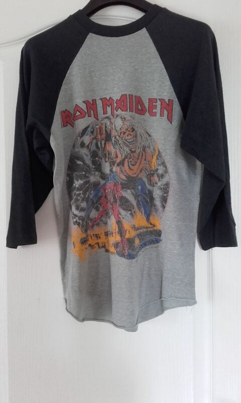 T-Shirt Jersey : Iron Maiden The Number of the Beast World T 130 Angers (49)