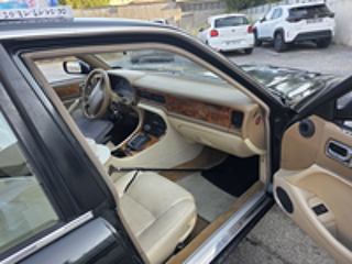 XJ 6 XJ6 3.2 A 1997 occasion 06000 Nice