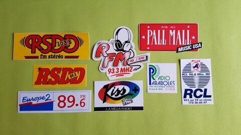 RADIOS FM PHOTO 63 0 Paris 11 (75)