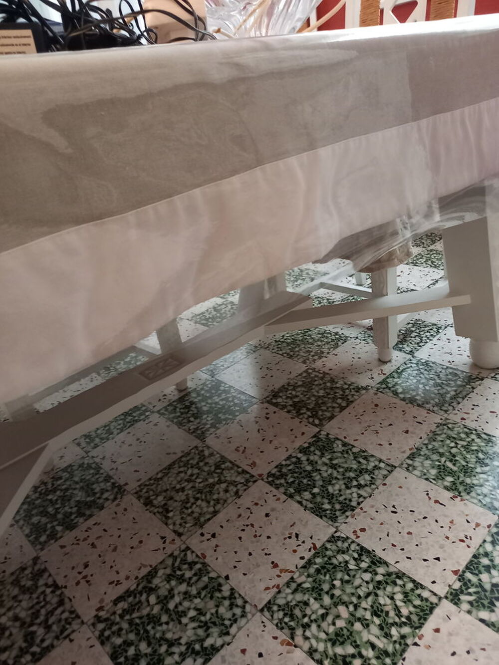 Salle &agrave; manger ancienne relookee Décoration