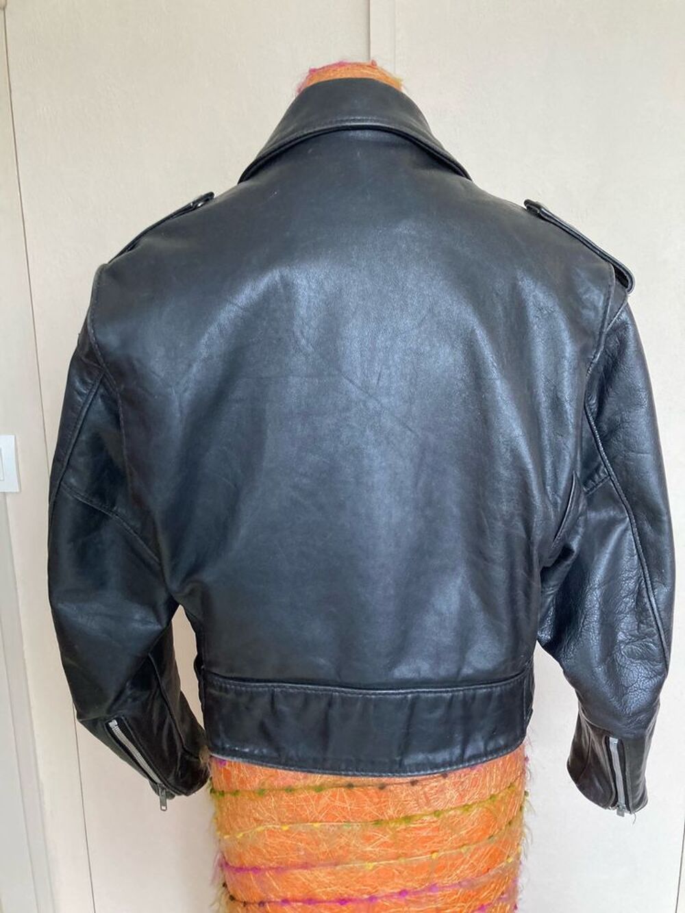 PERFECTO SCHOTT Vêtements