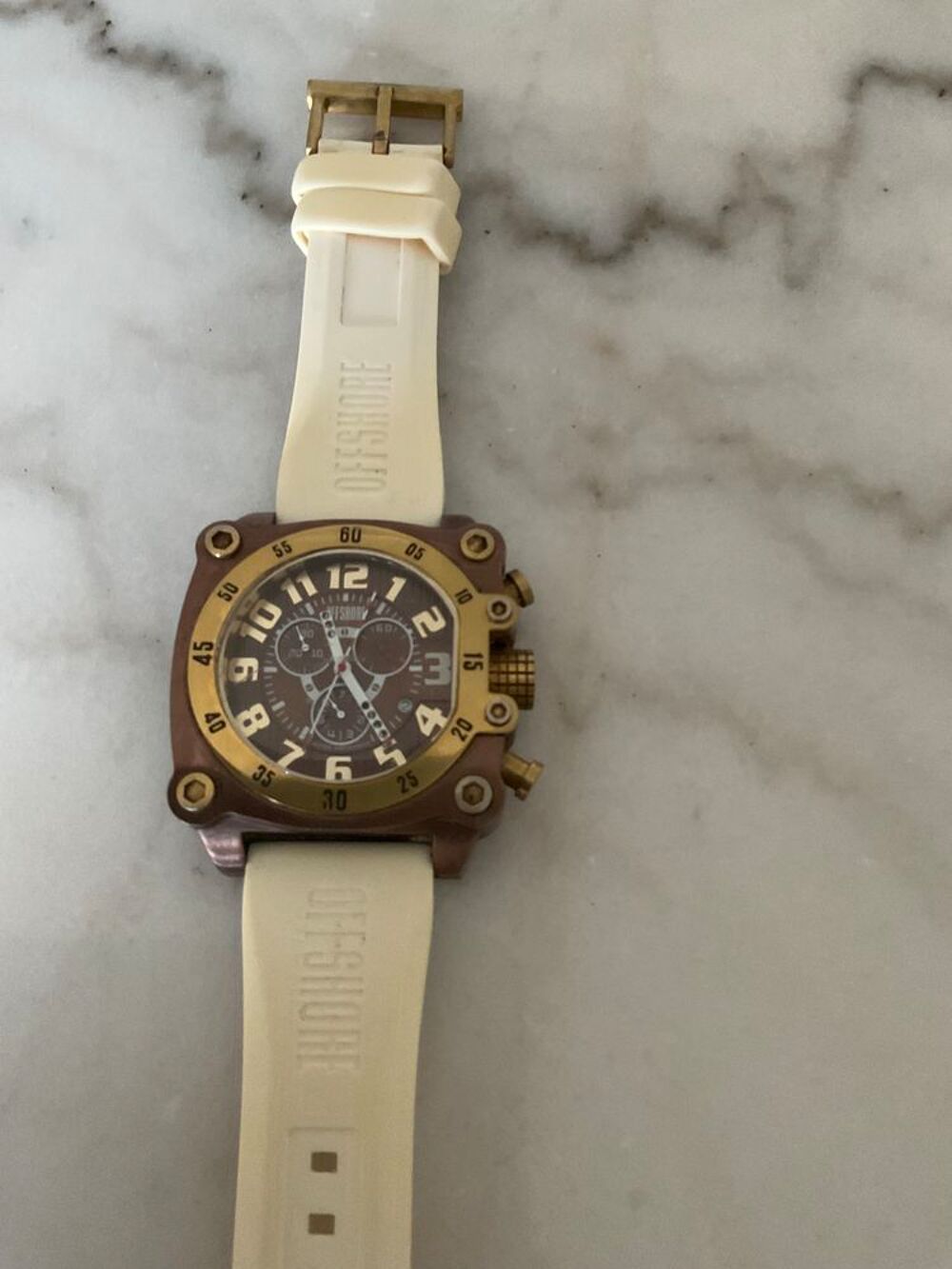 Montre femme original marque Offshore Bijoux et montres