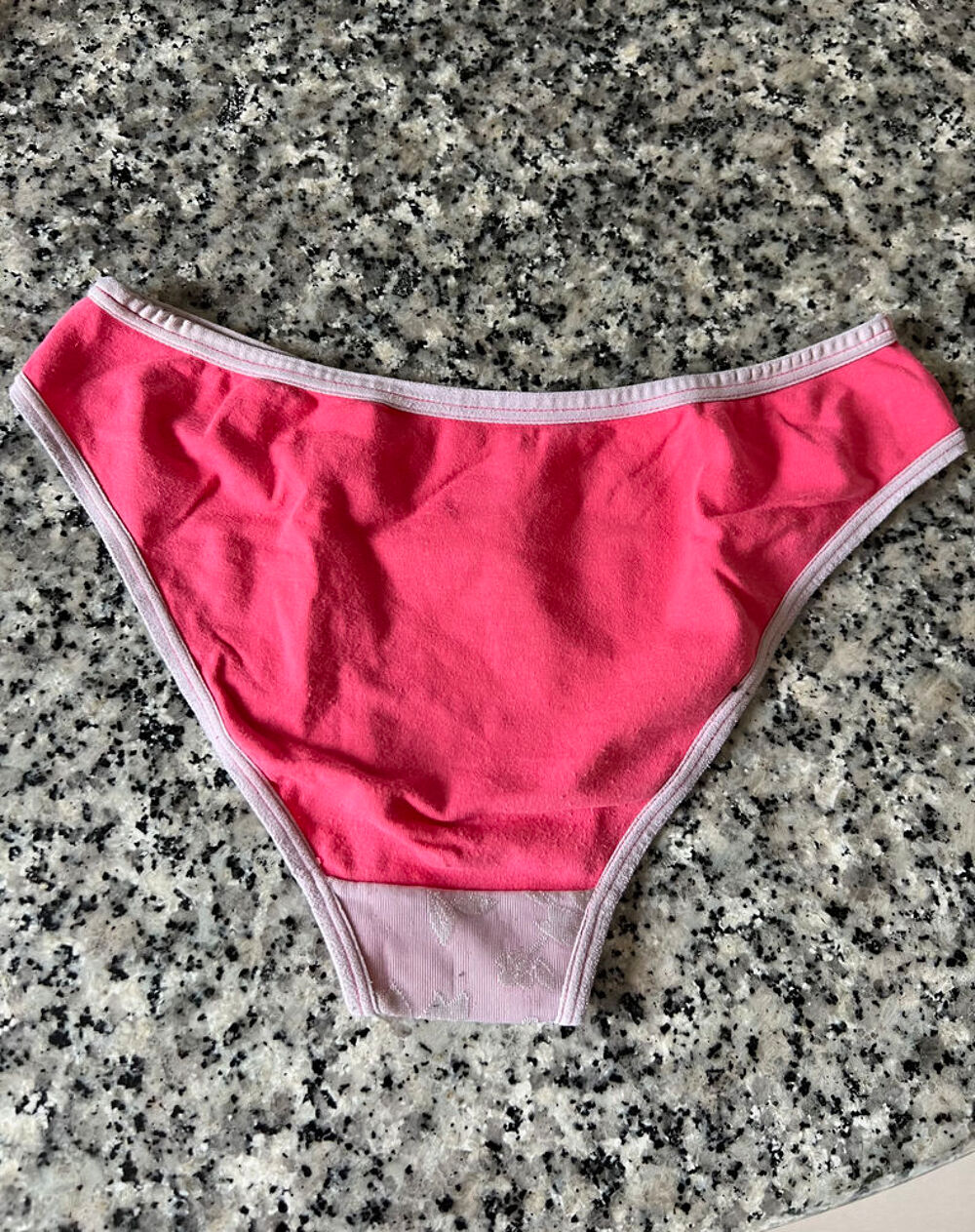 Culotte Femme Rose. Taille S. Neuve Vêtements
