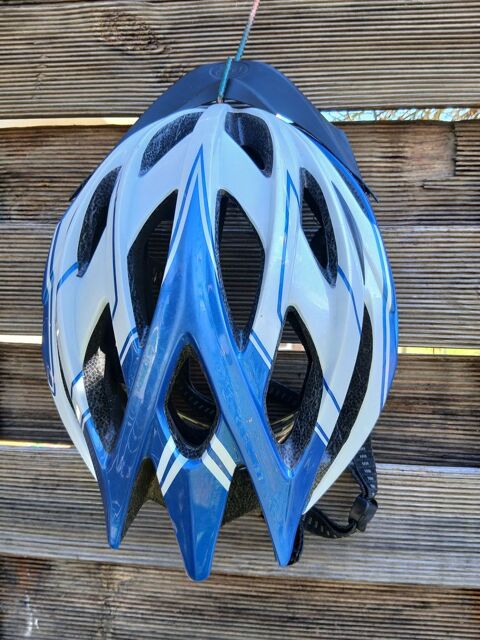 casque BBB 10 Passy (74)