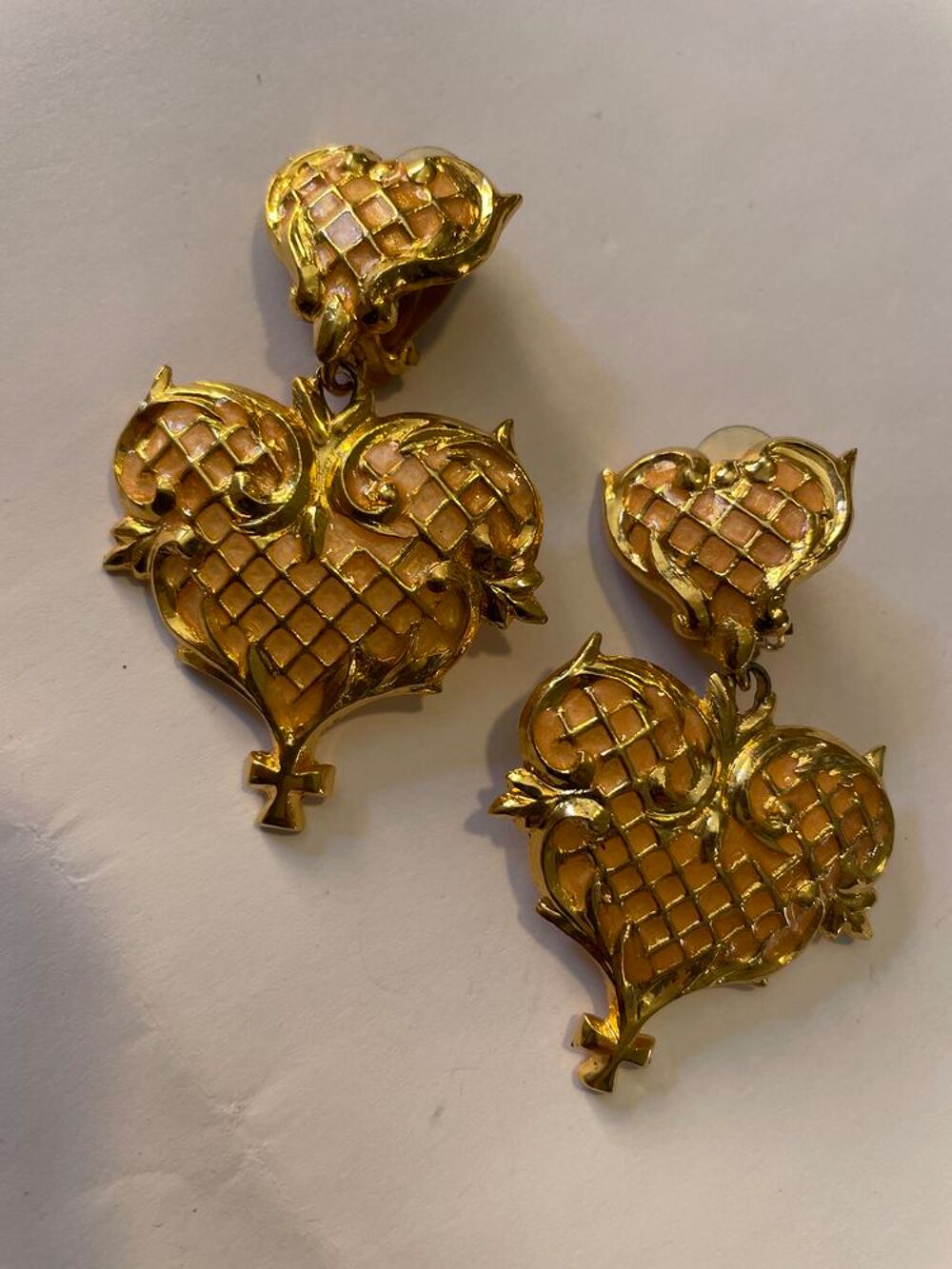 BO Clip c?ur croisillons email rose nacr&eacute; + pendant c?ur CL Bijoux et montres