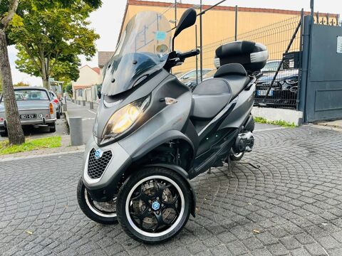 Annonce voiture Scooter PIAGGIO 3990 €