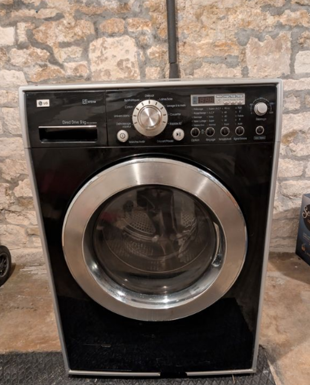 Machine &agrave; lave LG 9kg
Electrom�nager