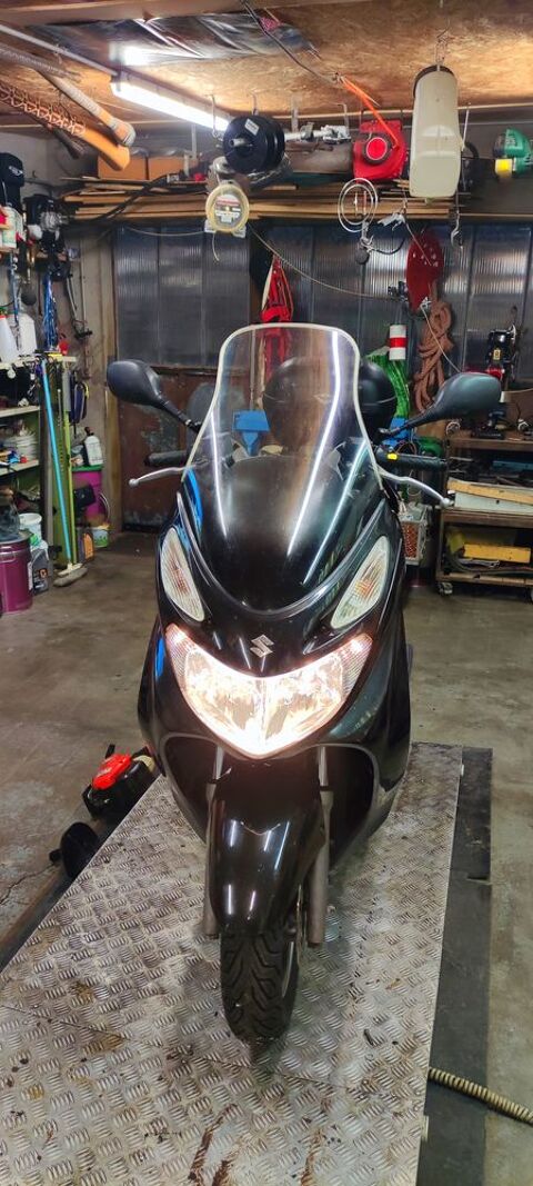 Scooter SUZUKI 2004 occasion Mesves-sur-Loire 58400
