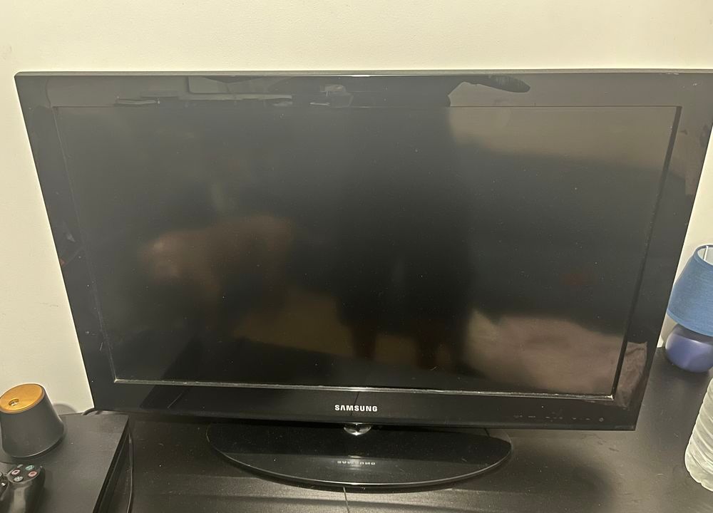 Tv Samsung 80cm (non connect&eacute;e) Photos/Video/TV