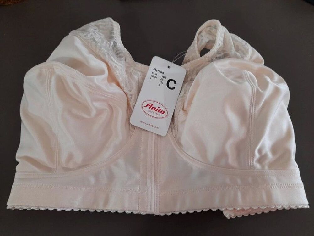 Soutien-gorge d'all&egrave;gement MYLENA de marque ANITA 105 C neuf Vêtements