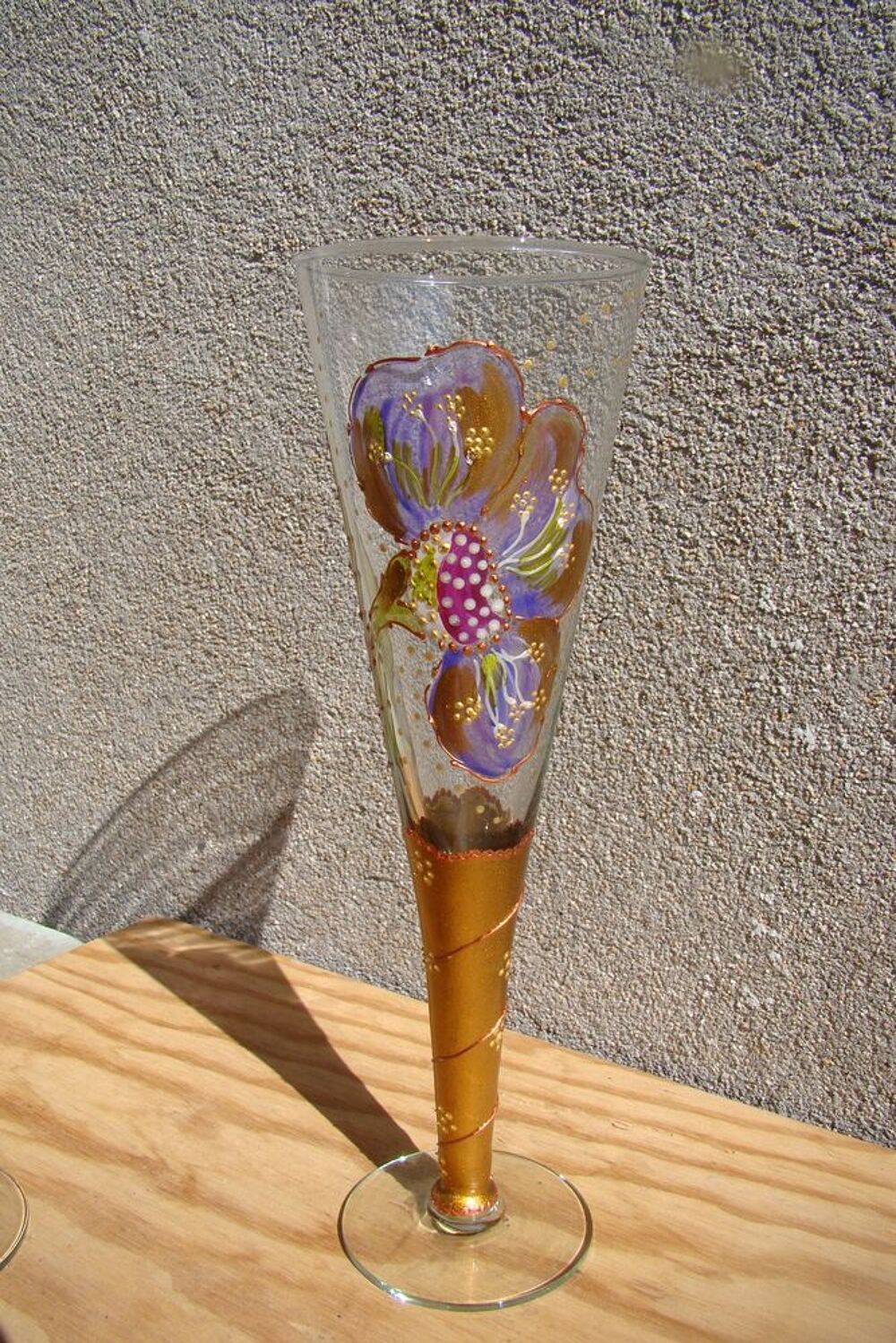 2 fl&ucirc;tes &agrave; champagne en verre &eacute;maill&eacute; Cuisine
