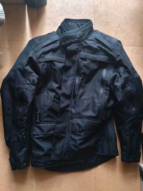 Pi&egrave;ces et &eacute;quipements Moto - Scooter - Quad Pi&egrave;ces et &eacute;quipements Moto - Scooter - Quad  occasion Saint-Denis 93200