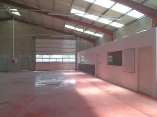 Atelier  louer 220 m toile-sur-rhne