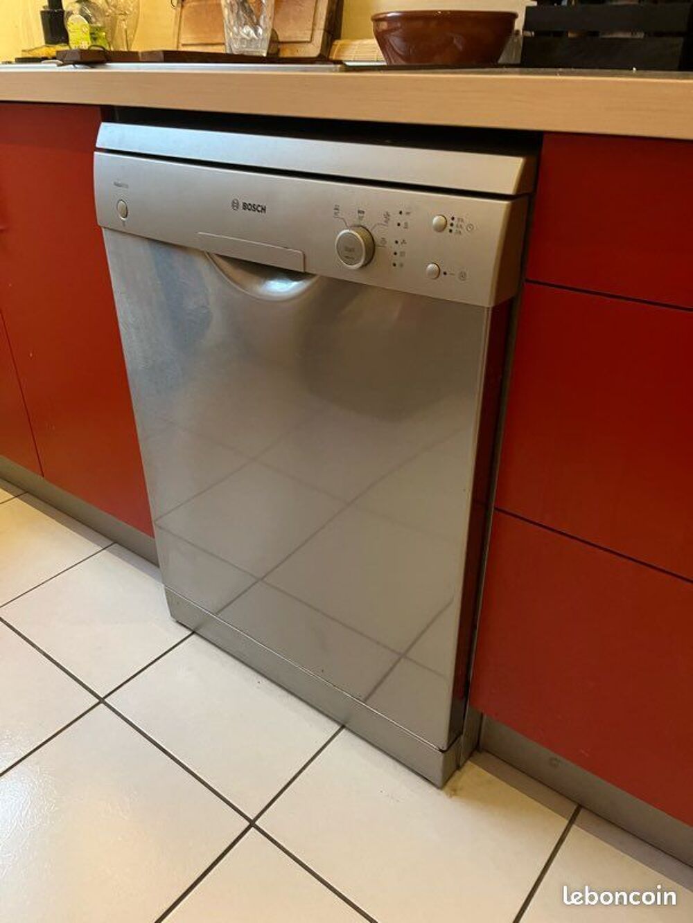 CUISINE ENTIERE + ELECTROMENAGER Meubles