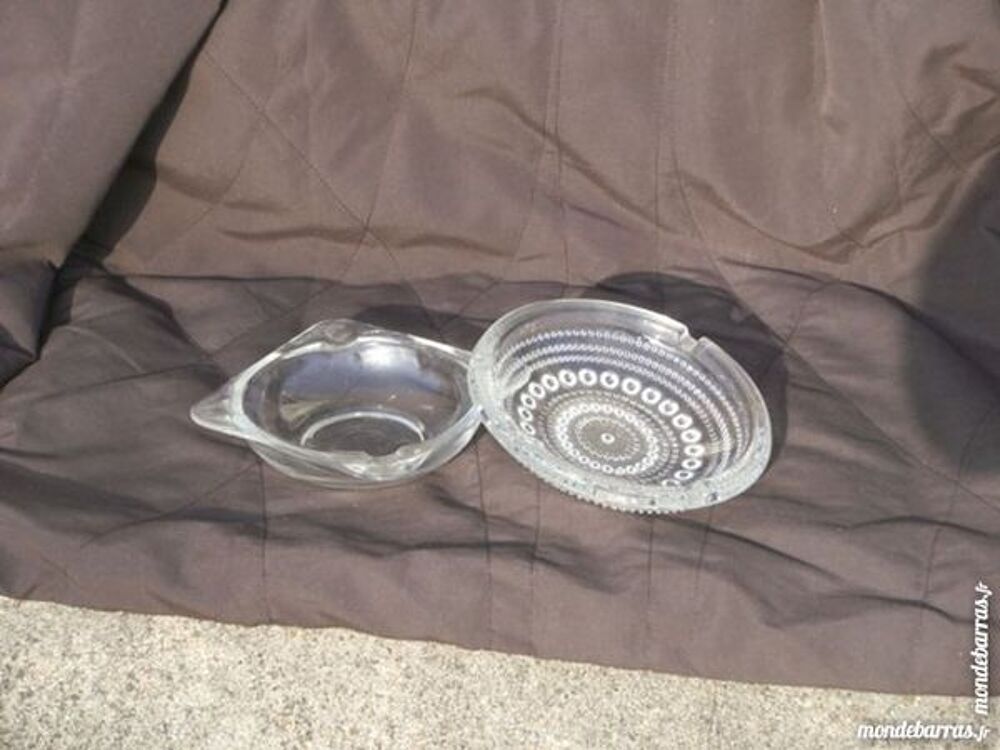 CENDRIERS en VERRE de TABLE Cuisine