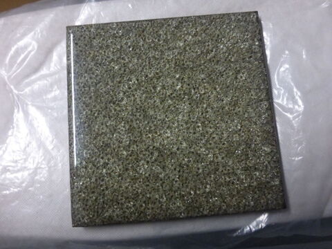 DESSOUS DE PLAT �clat de verre gris 2 Doussard (74)