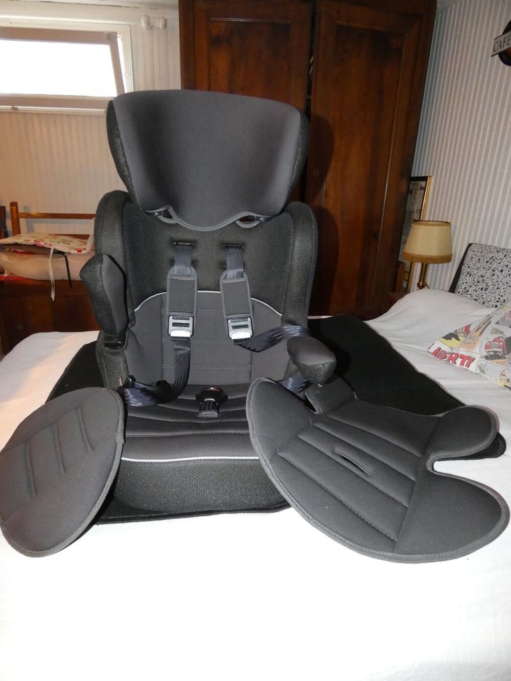 si&egrave;ge auto enfant tr&egrave;s peu servi parfait &eacute;tat, 0687177010 Mobilier enfants