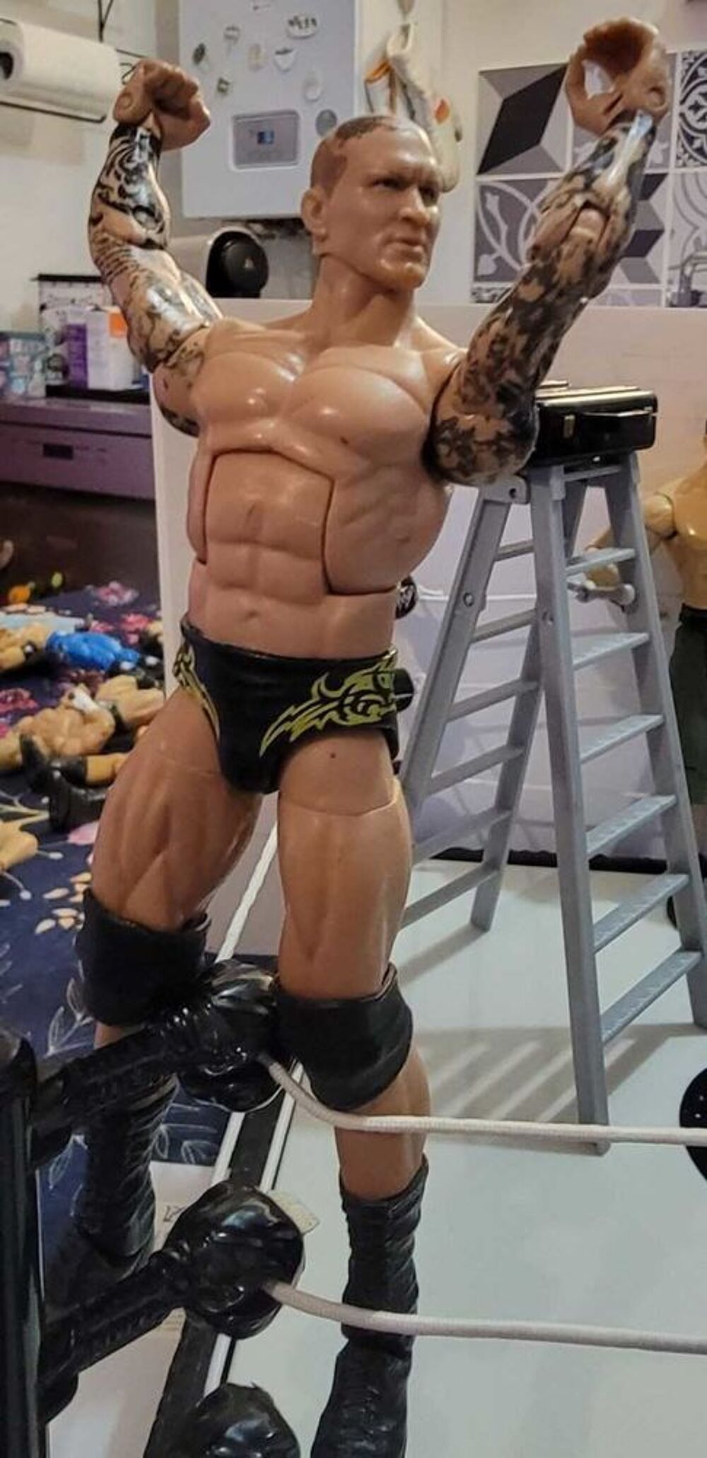 WWE Ensemble Ar&egrave;ne catcheurs RAW avec accessoires Jeux / jouets