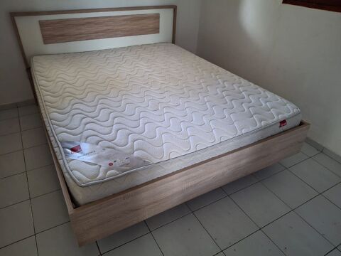 lit avec matelas 450 Guadeloupe (97)
