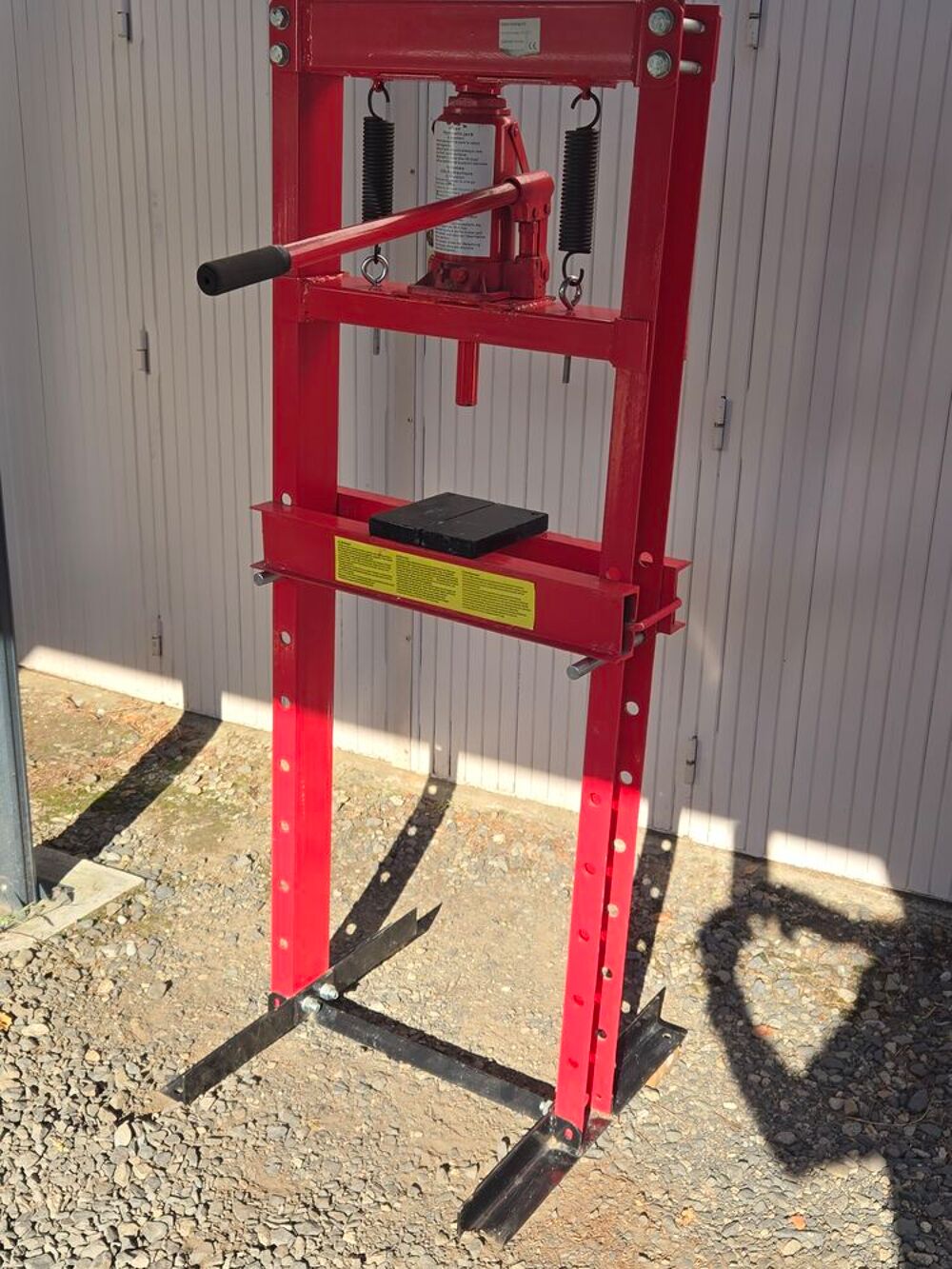 Presse Hydraulique d'atelier 12 T Bricolage