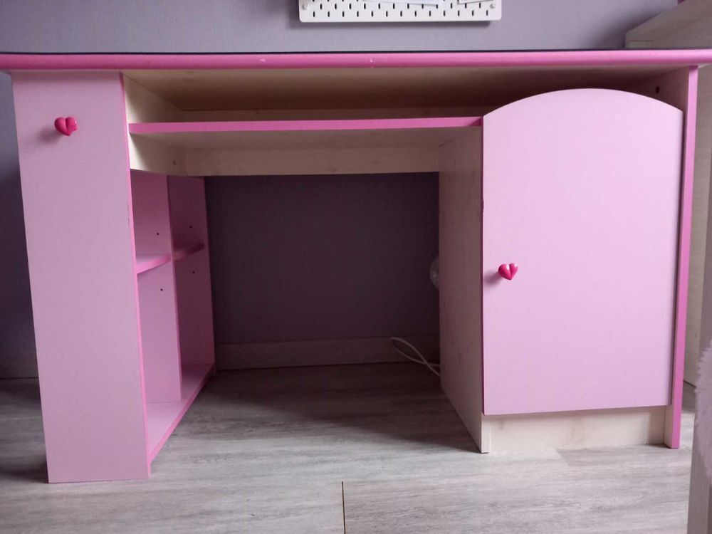 Bureau fille avec rangements Mobilier enfants