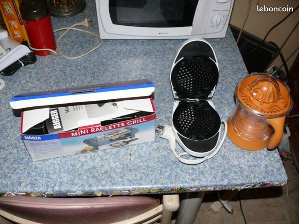 appareils &eacute;lectrom&eacute;nager ( grill, mixer, fer &agrave; repasser ) Electromnager