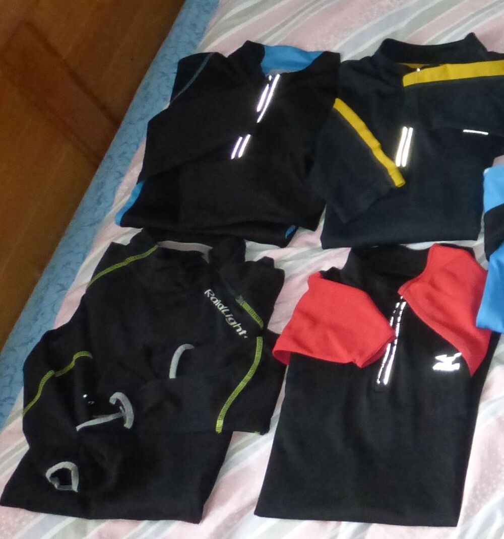 VETEMENT DE SPORT v&eacute;lo et autres - HOMME XL et L Vêtements