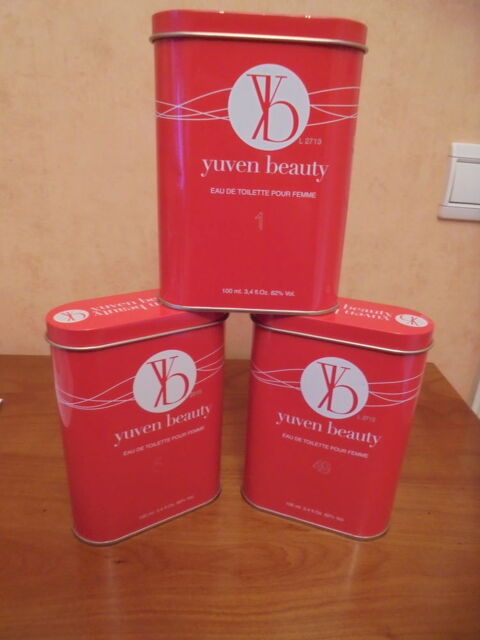 Lot de 3 boites rouges (16) 12 Tours (37)