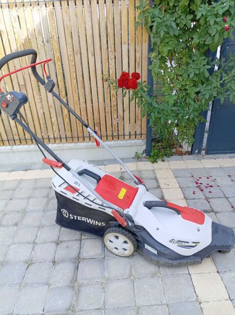 Tondeuse Sterwins Electrique Filaire Bretignolles-sur-Mer (85)