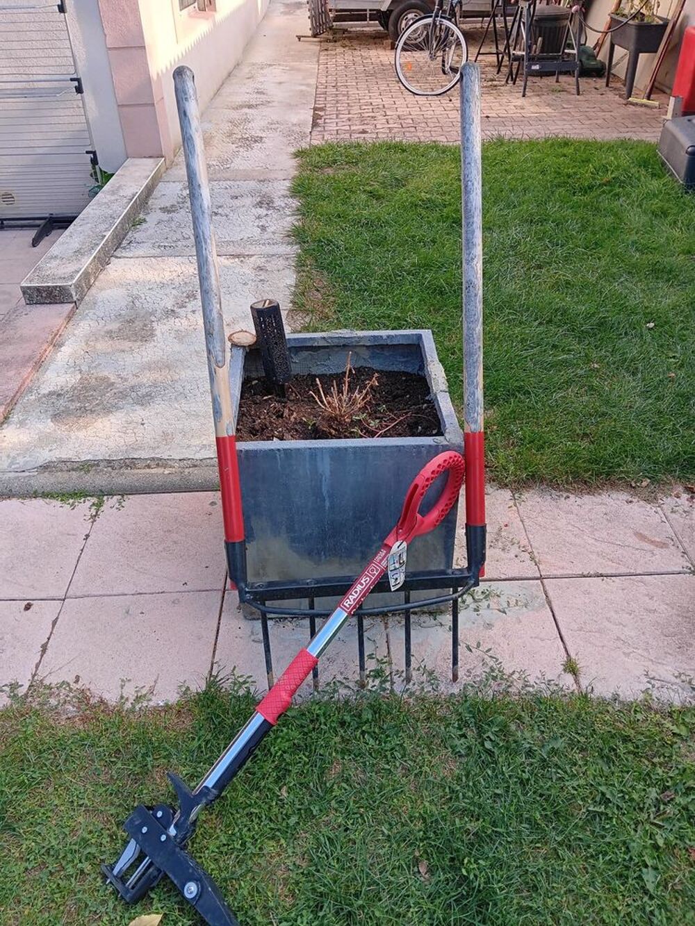 d&eacute;sherbeur avec grelinette.
arnaqueurs s'abstenir ? Bricolage