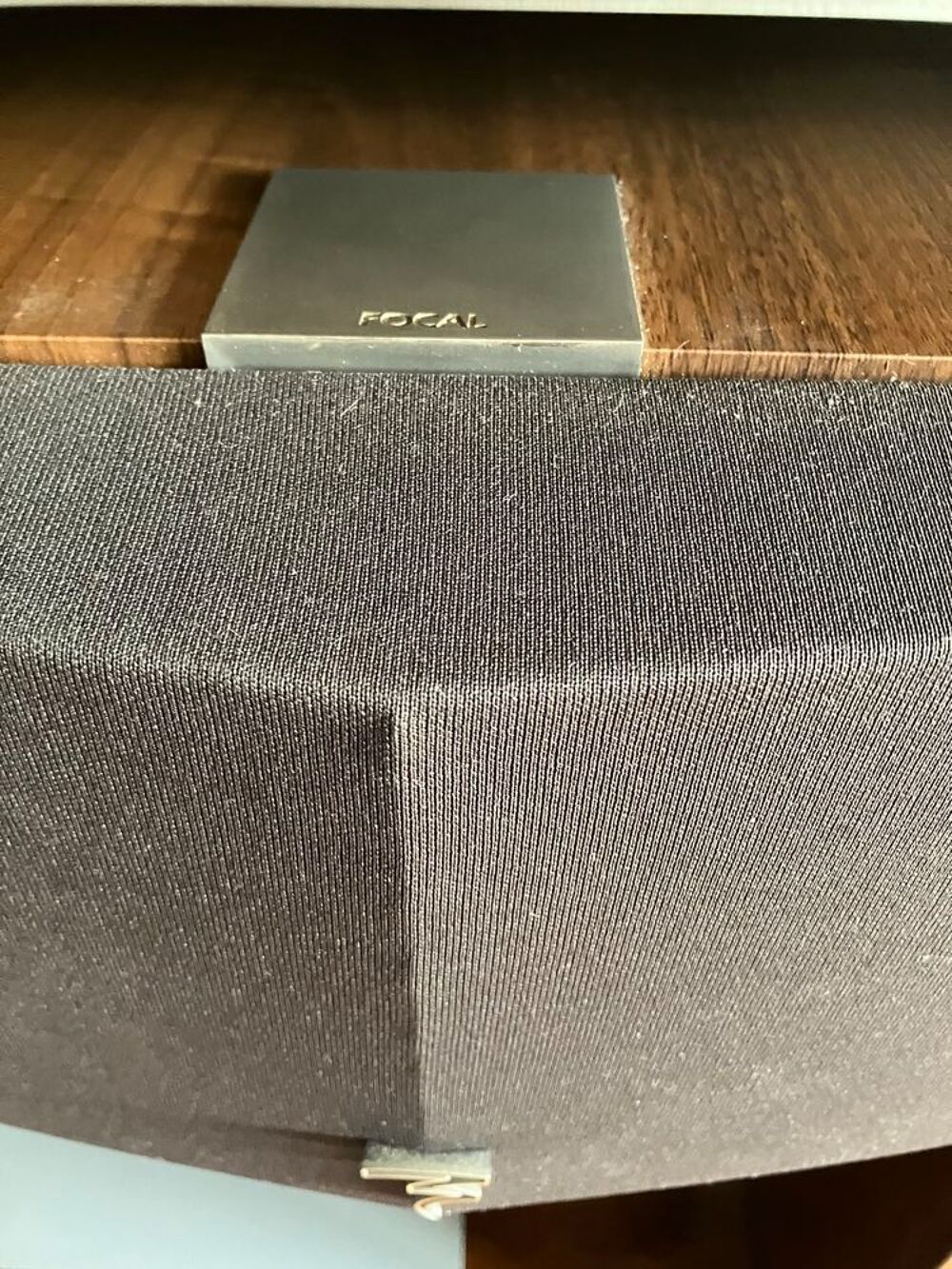 Enceinte centrale Focal. Audio et hifi