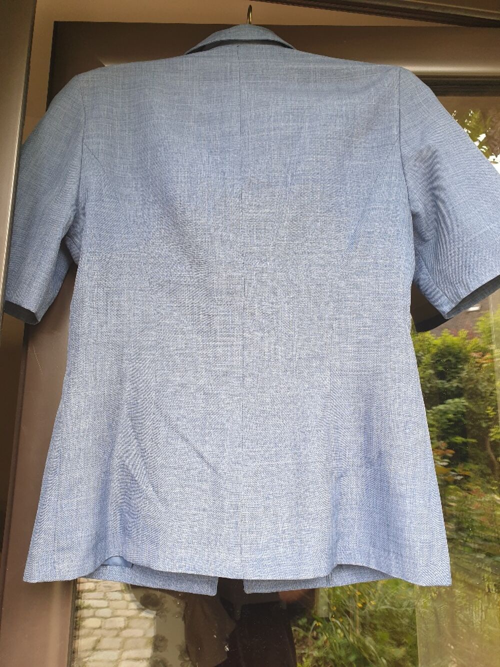 Ensemble bleu ciel l&eacute;ger, vintage : Veste et jupe Vêtements