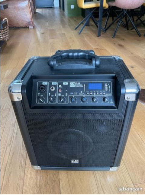 Ampli guitare lectro-acoustique 100w 200 Saint-Hilaire-de-Riez (85)