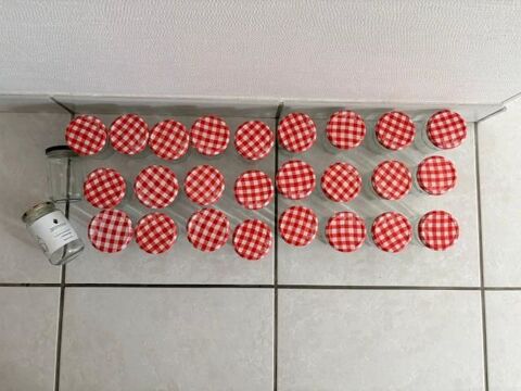 Lot de 33 bocaux vide de confiture Bonne maman Orvault (44)