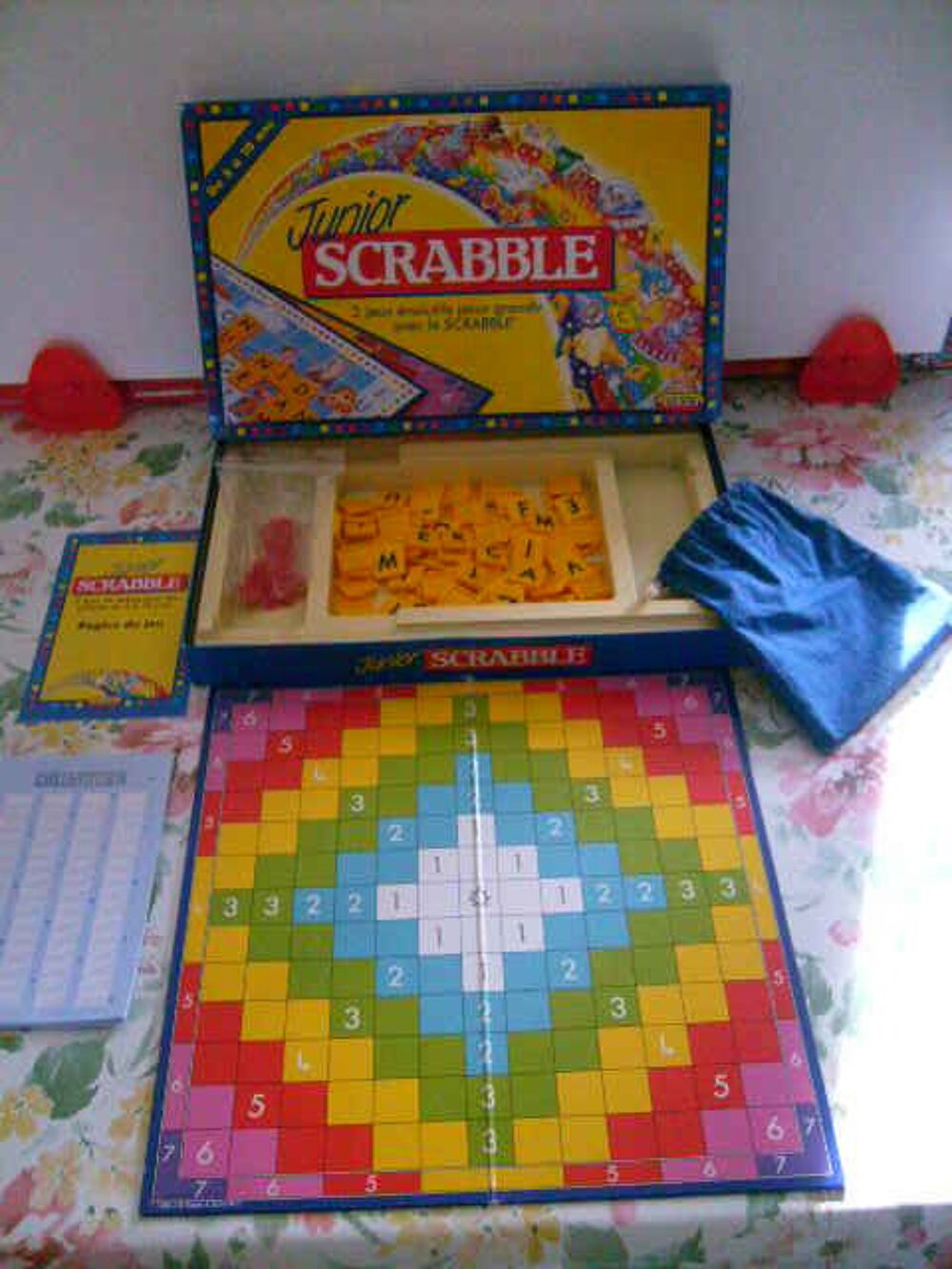 Boite de jeu" Scrabble junior " 2 Variations Jeux / jouets