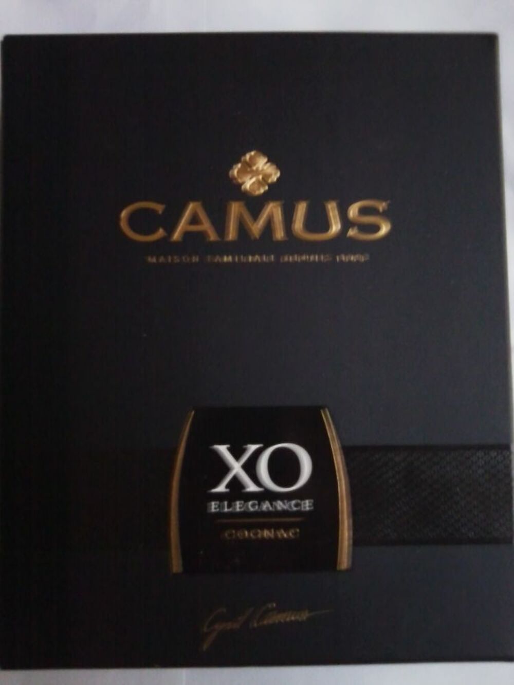  "Cognac XO El&eacute;gance CAMUS" Cuisine
