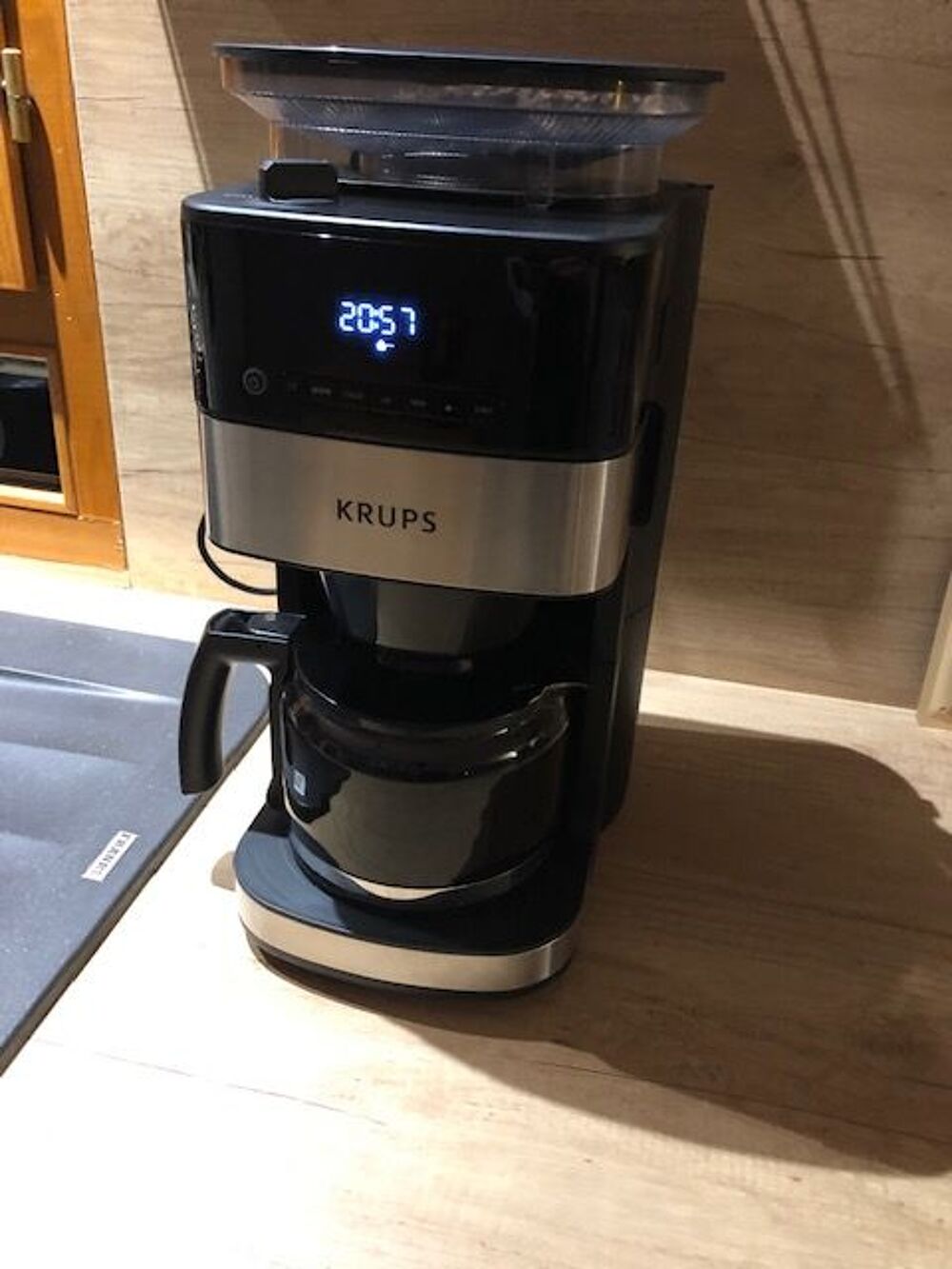 Cafeti&egrave;re marque Krups Electroménager