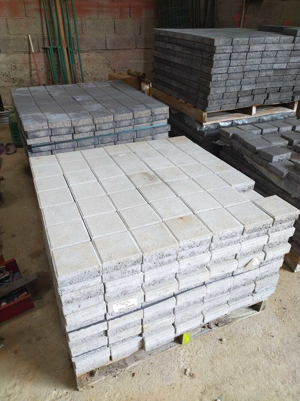 pav&eacute; gris anthracite et ivoire Jardin