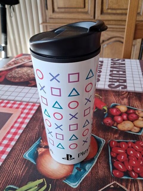Mug thermo playstation  jeu vidéo goodies manga japon TV sér 12 Fèves (57)