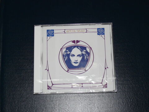 CD : Vanessa Paradis 6 Saintes (17)