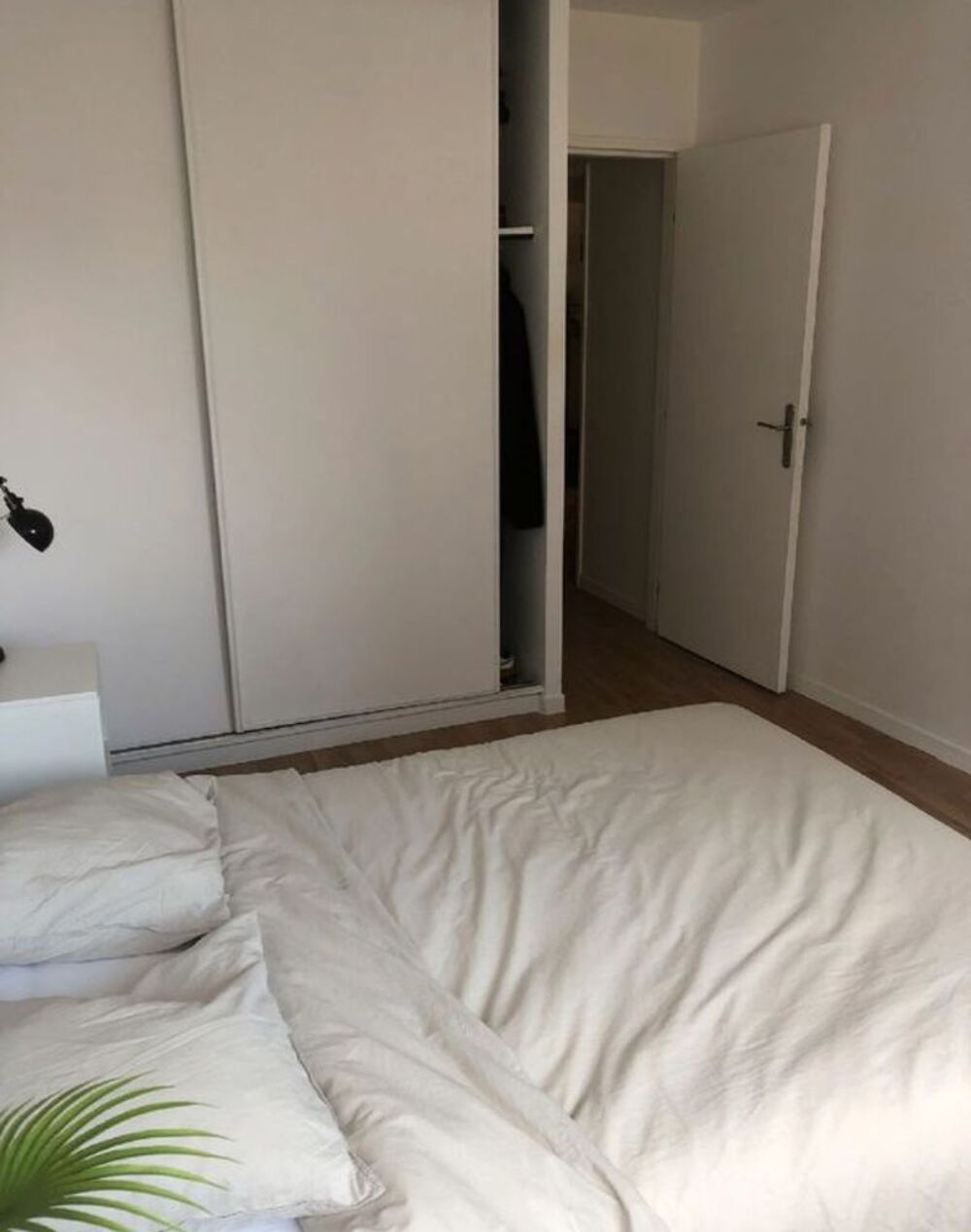lit et matelas quasi neufs Meubles